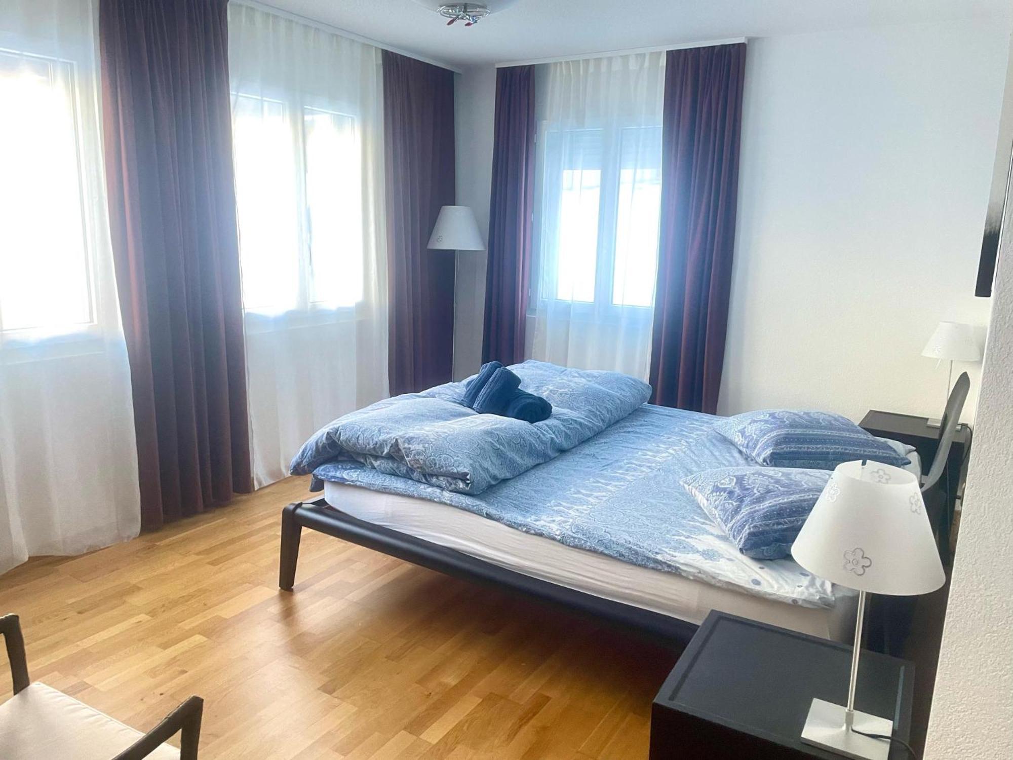 Apartments Residenz Iris Лойкербад Екстериор снимка