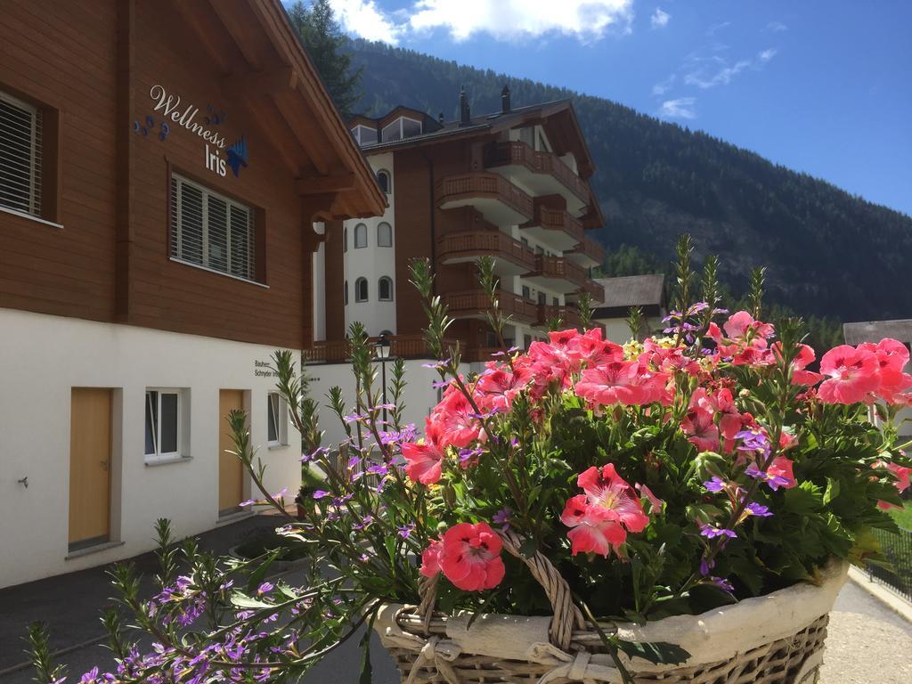 Apartments Residenz Iris Лойкербад Екстериор снимка